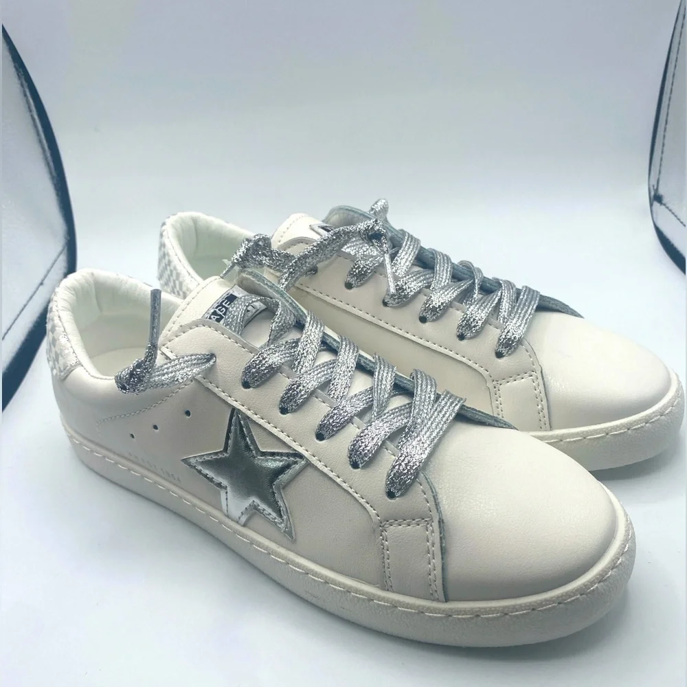 Vintage Havana Carla Glitter shoelaces silver star with checkered design Size 8